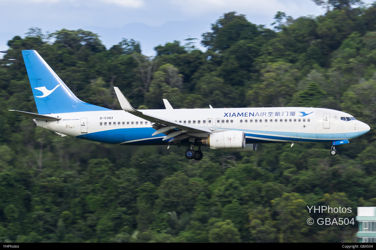 厦门航空降落亚庇